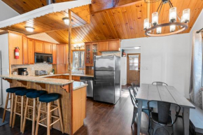 Tipsy Grizzly Cabin - Big Bear Lake